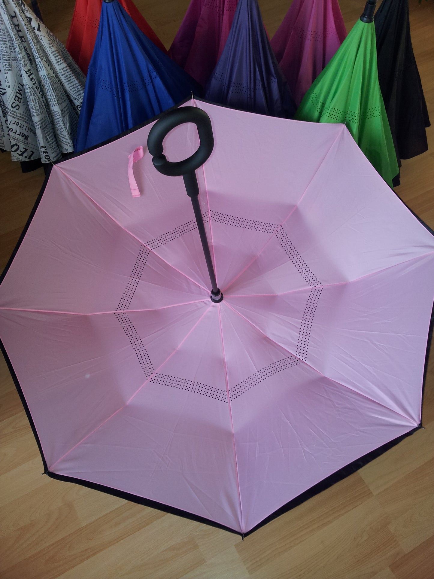 Freihand-Doppellagen-Regenschirm mit C-Griff STURMSICHER verschiedene Farben