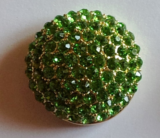 Brosche mit Magnetverschluss - Keine Nadel zur Befestigung.