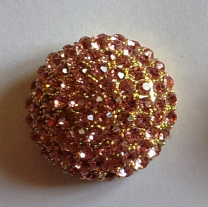 Brosche mit Magnetverschluss - Keine Nadel zur Befestigung.